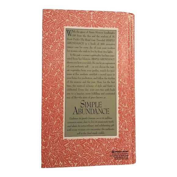 Simple Abundance by Sarah Ban Breathnach Hardcover Daily Meditations Book - Picture 2 of 2
